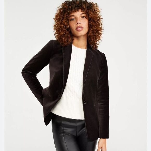 Ann Taylor Elegant “The Hutton” black Velvet Blazer with pockets- NWOT size 2 - Picture 12 of 15